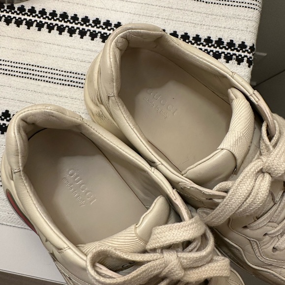 Authentic Gucci Women’s Rhyton leather sneaker in size 37 - Picture 11 of 11